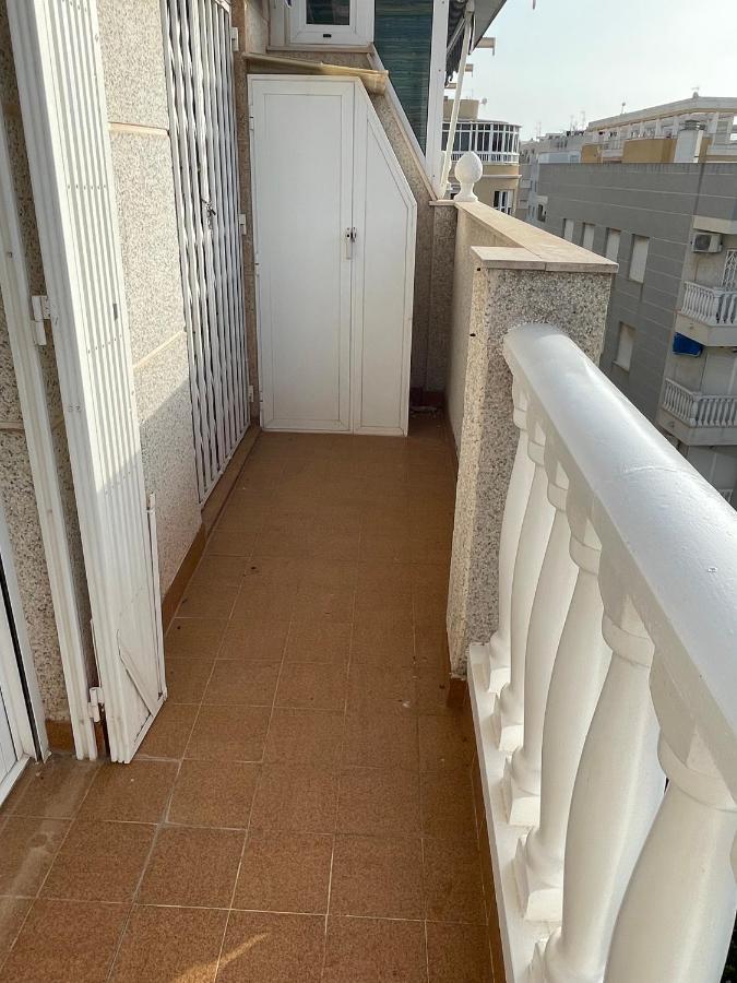 Exceptionnel Appartement En Espagne Torrevieja Extérieur photo